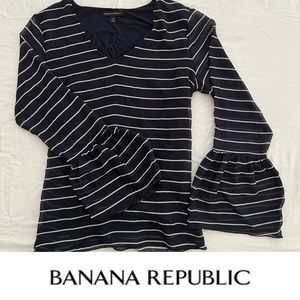 Banana Republic - Blouse - Navy - Cute Bell Sleeves